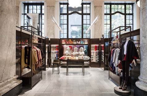 英國 burberry outlet|burberry outlet store sydney.